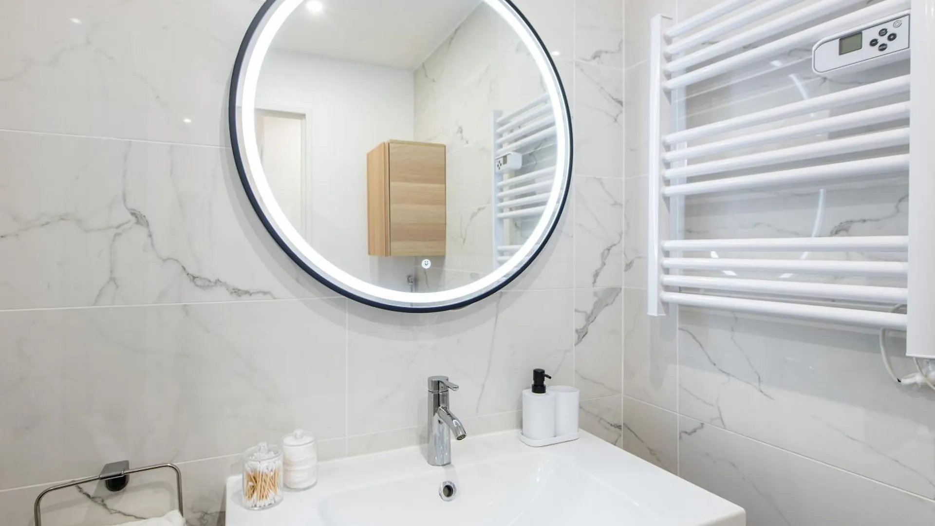 Amazing Deal - Central Location Near The Metro, Modern Amenities And Style Paříž