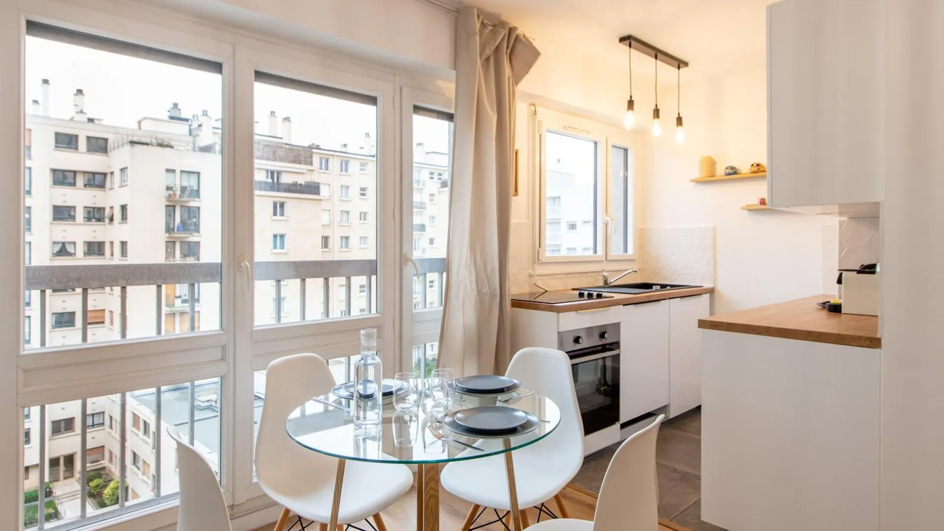Amazing Deal - Central Location Near The Metro, Modern Amenities And Style Paris