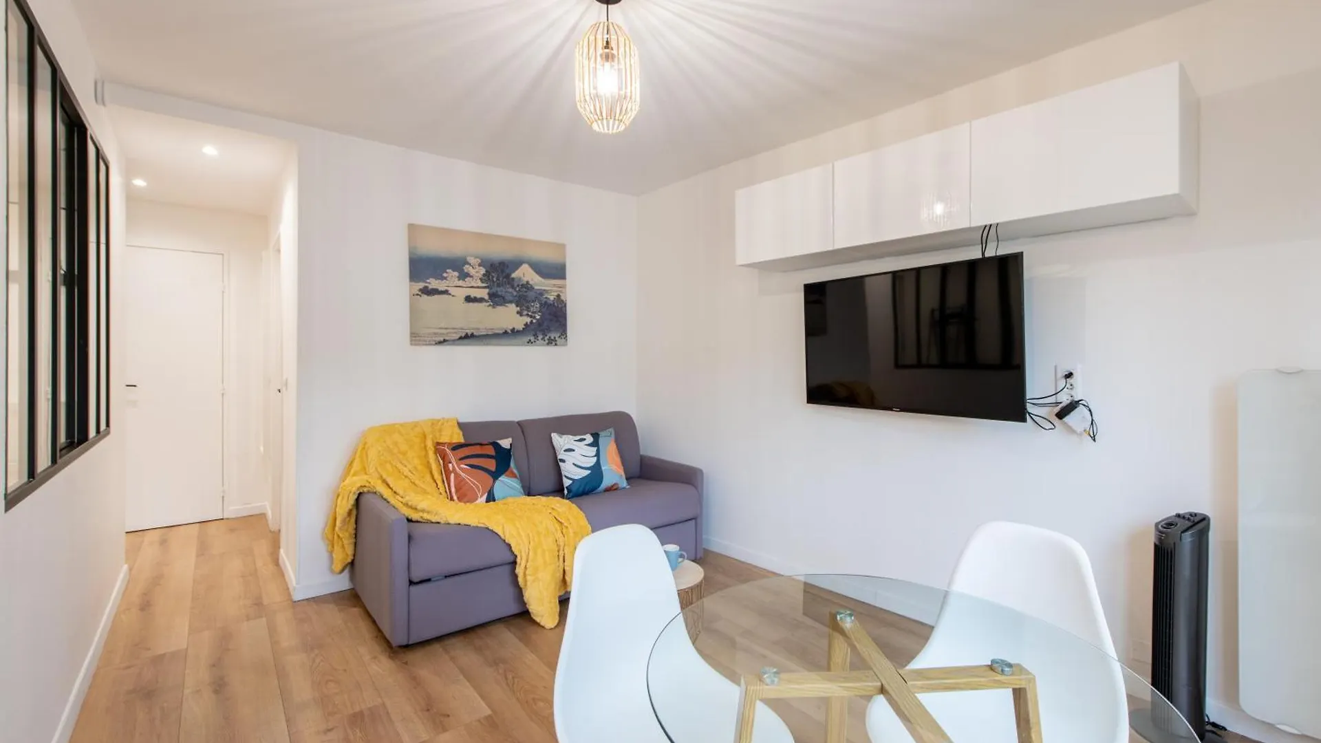 Apartment Amazing Deal - Central Location Near The Metro, Modern Amenities And Style Paris